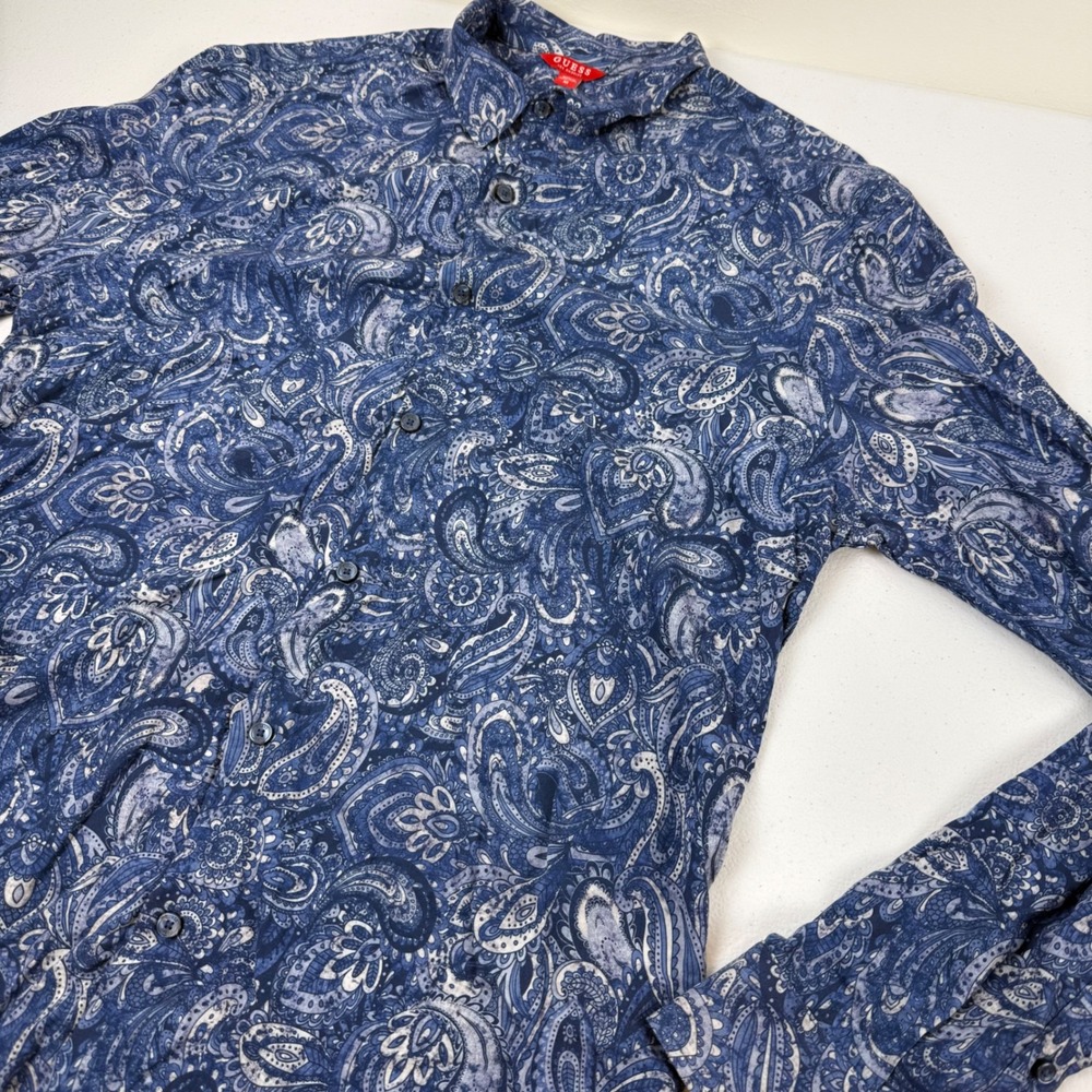 Guess Mens Blue Paisley Long Sleeve Button Down Shirt Size Medium